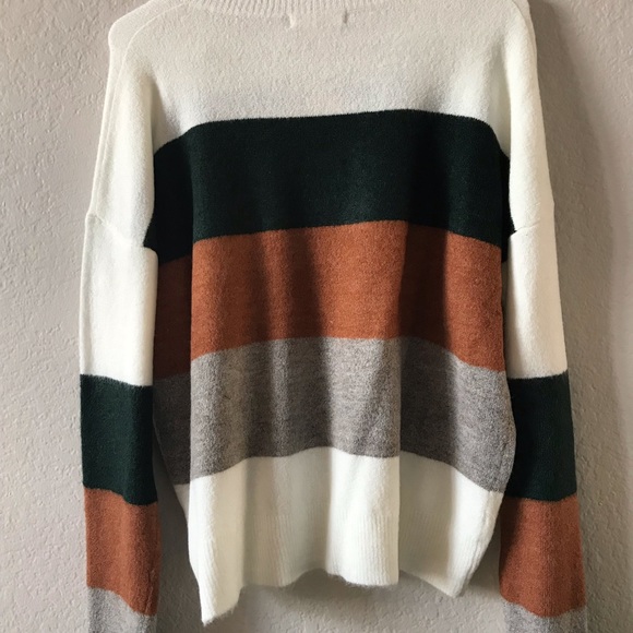 Super soft color block sweater - Picture 5 of 8